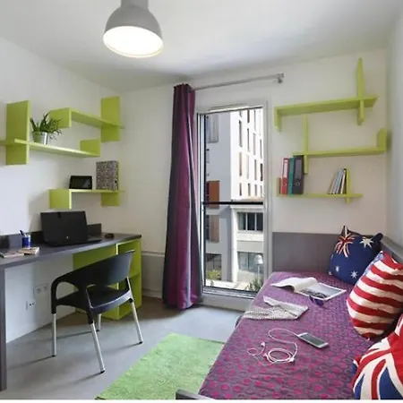 Apartment Equipe Au Centre-ville De Montpellier