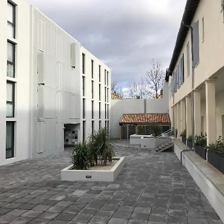 Equipe Au Centre-ville De Apartment *